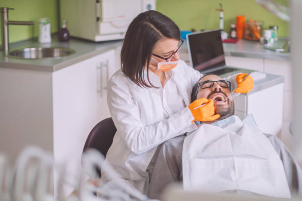 Best Emergency Tooth Extraction in Bay Park, NY